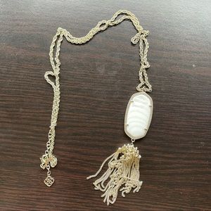 Kendra Scott Rayne, white Pearl and gold